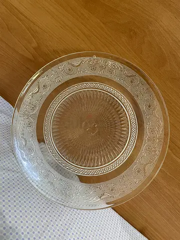 Clear Decorative Glass Serving Plate