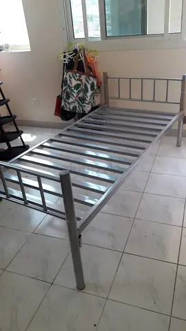 Steel single bed