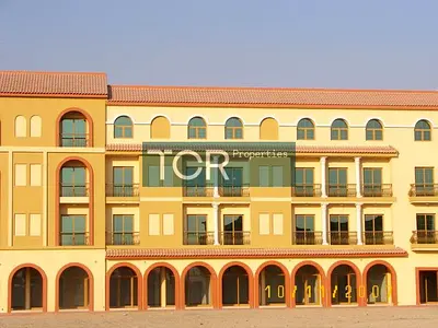 STUDIO WB I SPAIN CLUSTER | INTERNATIONAL CITY