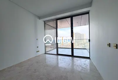 Stunning Water Views | Vacant | Beachside living