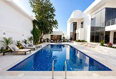 Only GCC | Great Location | Bright