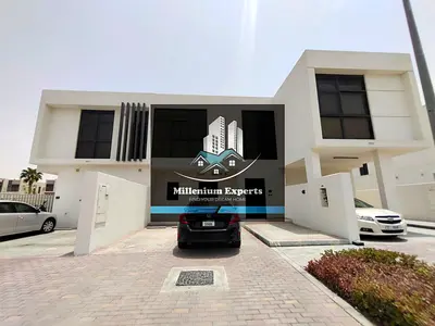 LUXURY SPACIOUS 3BEDROOMS PLUS MAID FOR SALE RENTED BIGGER LAYOUT SINGLE ROW UNIT BEST DEAL FOR INVESTOR