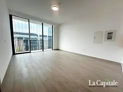 READY TO MOVE | COMMUNITY VIEW | WELL-MAINTAINED