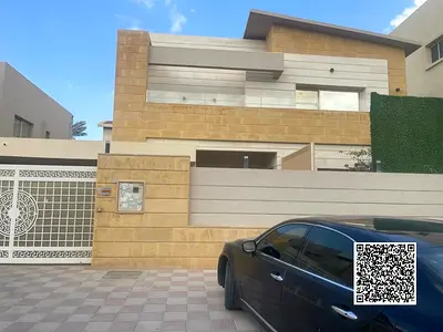 🏡 فيلا واسعة جداً للإيجار السنوي – الحميدية، عجمان ✨ 4 غرف نوم | صالتين | مطبخين | تناسب عائلات أو موظفين 📍