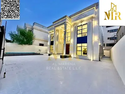 Luxury villa in a prime location, fully furnished with electricity, water, and air conditioning. Freehold ownership, price negotiable.