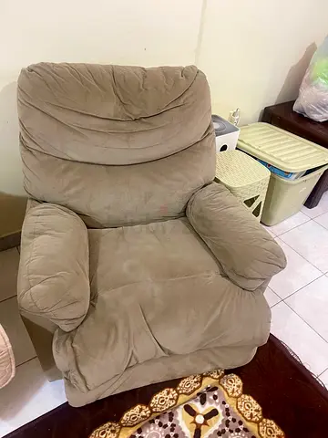 Recliner sofa