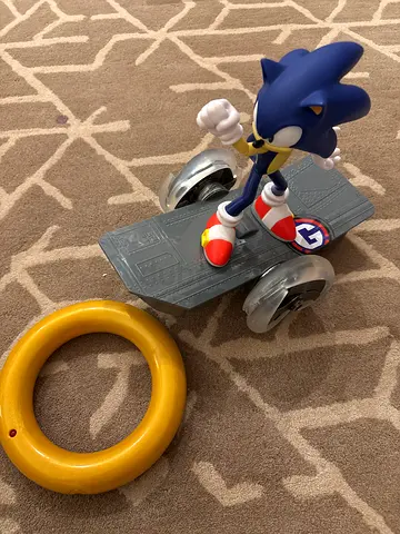 Sonic The Hedgehog Remote Control Figure with Ring (Used)
