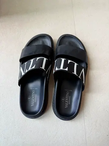 Valentino Garavani men sandal