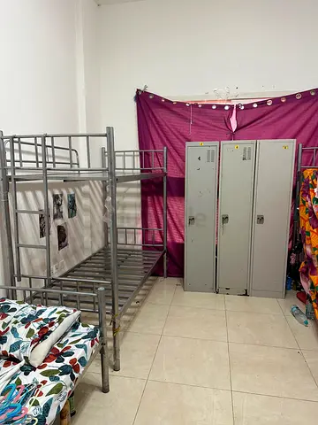 Bed space available in Dubai south Residential