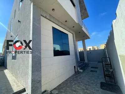 فيلا للإيجار السنوي في الياسمين عجمان 4 غرف ماستر مجلس وصالة كبيرة باركن خاص على شارع محمد بن زايد 4 دفعات تأمين شيك