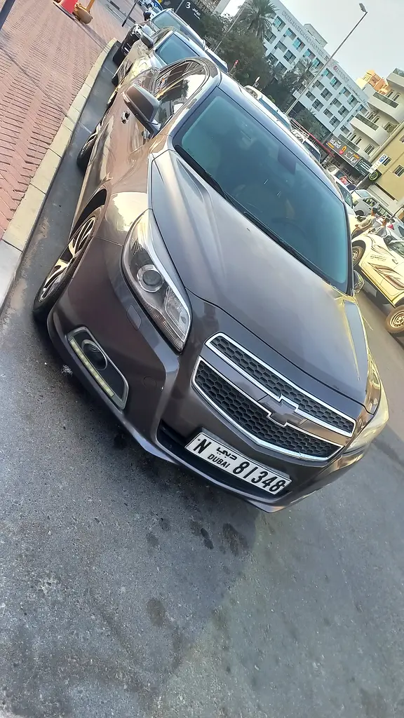Chevrolet Malibu 2013 — photo 1 of 10