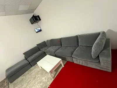 Like new condition pan Emirates modular sofa