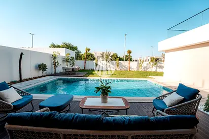 Independent villas with spacious areas and master bedrooms / Ownership for Arabs only