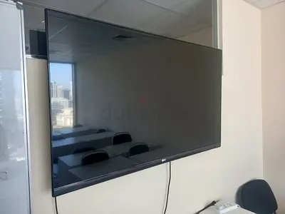 🔥 SMART TV FOR SALE – BIG SCREEN DEAL! 🔥