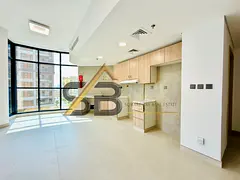 Spacious 2BHK|Brand new building|Close to World trade Metro|