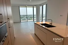 Exclusive - High Floor - Full Golf Course View