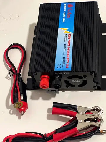 600W Power Inverter with USB