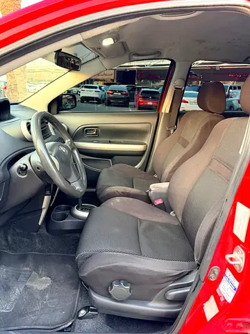 صورة 10 لـ 2005 Toyota XA