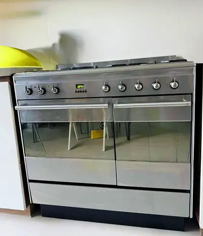 Smeg 5 Burner Top Gas Oven Electric Cooker – Dual Oven System Italian Engineering