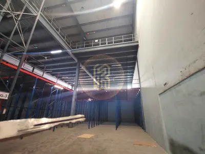 NO DREC - G+M Warehouses with excellent Height and Power
