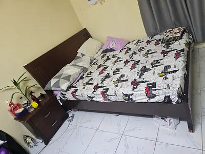 King size bed with mattress
