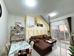 Two-bedroom apartment for monthly rent, spacious, in the Corniche area, ready for occupancy.