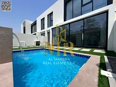 A villa with all electricity, water and air conditioning fees included, on the main street, ready to
