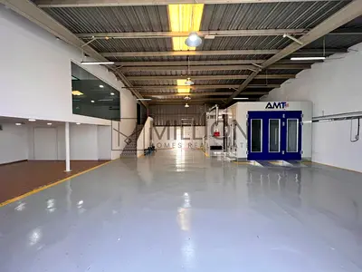 Fully Equipped Car Repair Warehouse | Turnkey Business Opportunity in Al Quoz Industrial 4