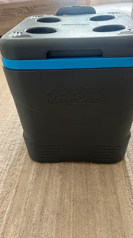 KeepCold Portable Cooler Box - Hard Plastic Insulated 40L (Good Condition)