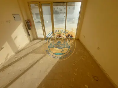 No Deposit Big Shop Available For Rent In close to lulu hypermarket Only 8k