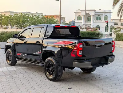2021 Toyota HILUX 照片 12