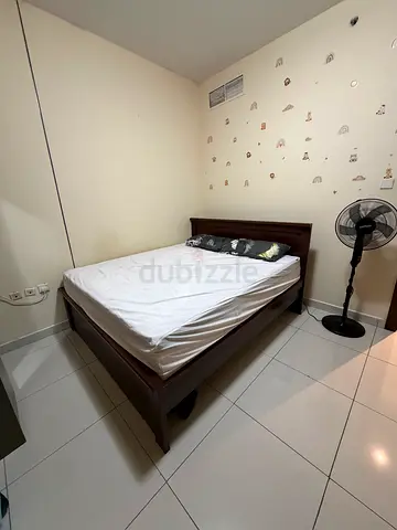 Sharing bed space available