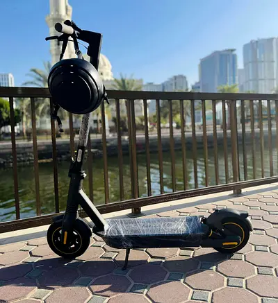 Ninebot G2 max electric scooter 75km range 25km H speed