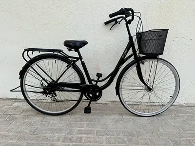 27 size Used Japenese Cruiser Bike shimano 6 Speed Revishift