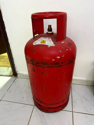 Used LPG Gas Cylinder (Red) - Standard Size