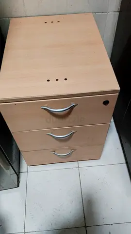 3 cover cupboard