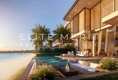 Beachfront 6-Bedroom Villa | Private Pool | Frond D