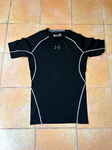 Under Armour t shirt