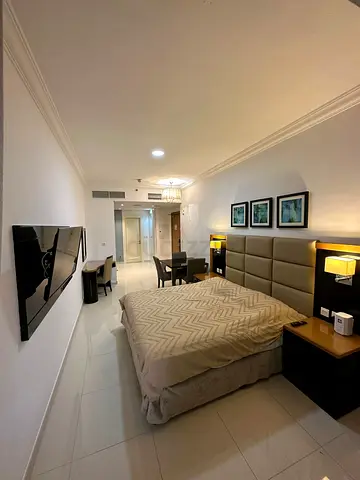 Studio for year rent 60’000 aed business bay