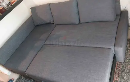 Gray L-shaped Sofa Bed  Corner Couch in Good Condition