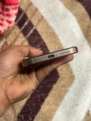 iPhone (rose gold) in good working condition - single unit