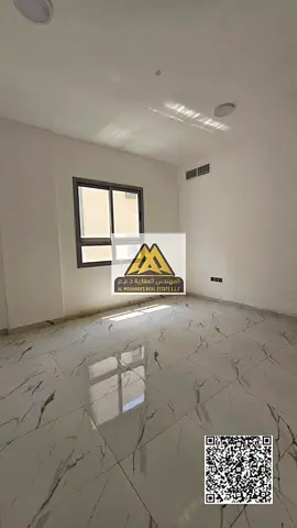تقع الشقة في الجرف 3 بموقع حيوي وقريب من جميع الخدمات مع سهولة الوصول إلى الشارقة ودبي