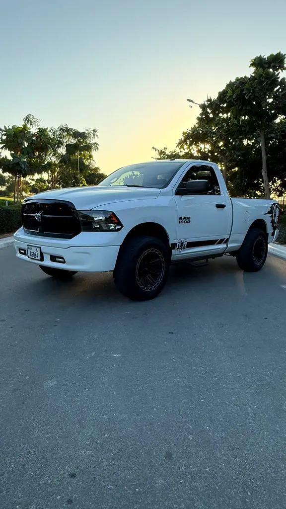 Dodge Ram 2016 — photo 1 of 9