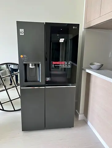 LG Side-by-Side instawive Refrigerator with Door-in-Door and Water Dispenser latest Version
