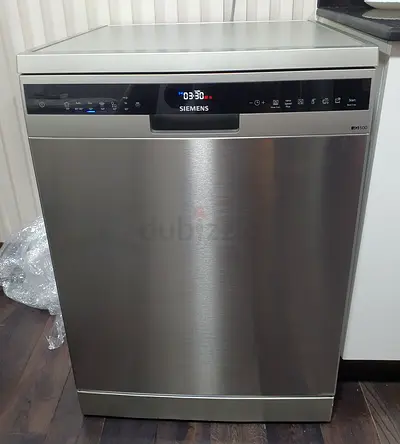 Siemens iQ500 Dishwasher 3 Racks Latest Model - (Perfect Working Condition)