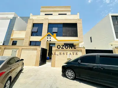 Elegant villa for family residence