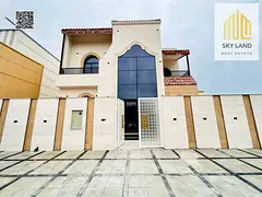 Freehold directly from the owner, negotiable.