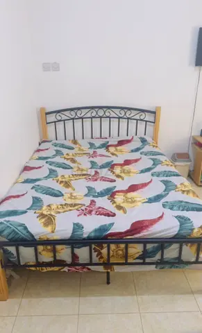 Bed with out mattress 150by200cm