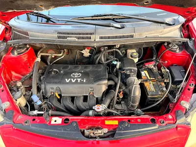 صورة 18 لـ 2005 Toyota XA