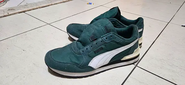 Puma Mens Green Sneakers - Size Available